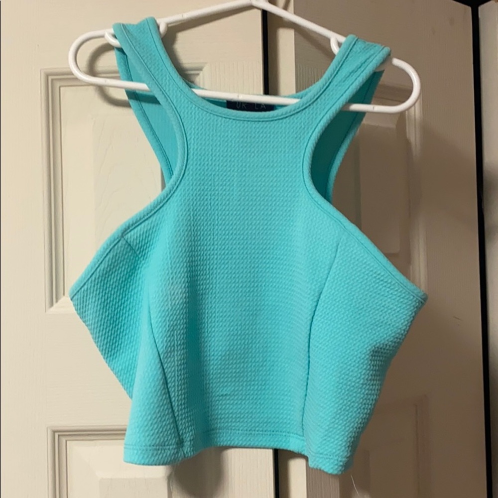 UK2LA crop top